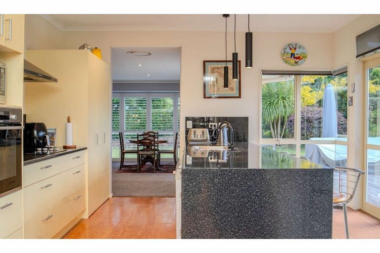 Photo of property in 28 Edkins Road, Kerikeri, 0230