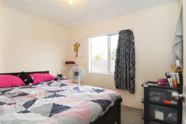 Photo of property in 38 Alidade Place, Massey, Auckland, 0614