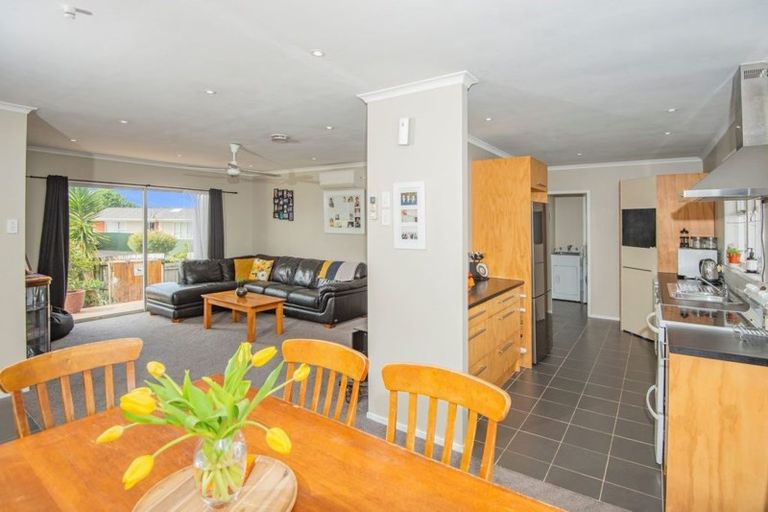 Photo of property in 2 Jeeves Place, Tikipunga, Whangarei, 0112
