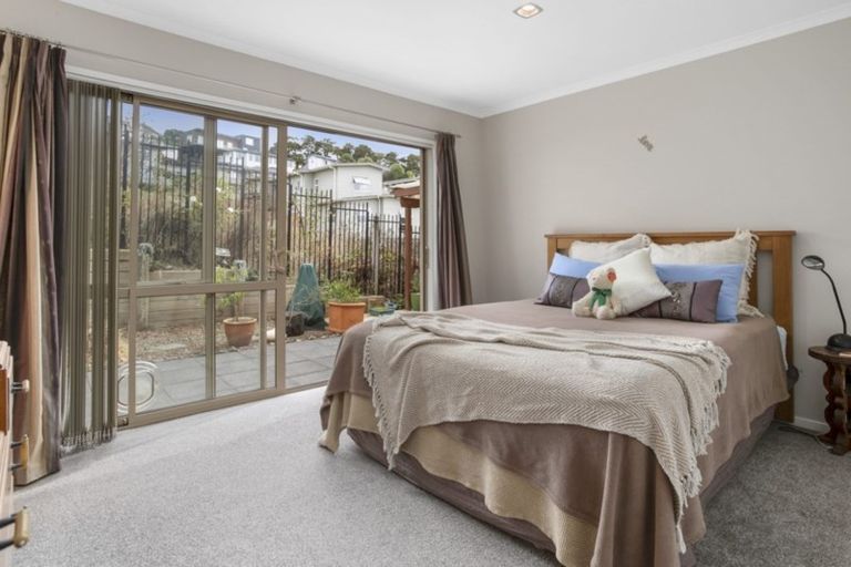 Photo of property in 12 Valley Fields Place, Pukekohe, 2120