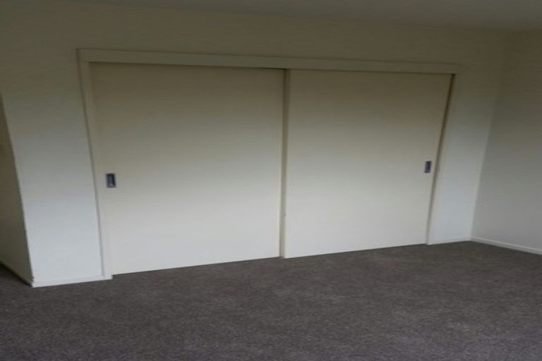 Photo of property in 12/36 West Coast Road, Glen Eden, Auckland, 0602