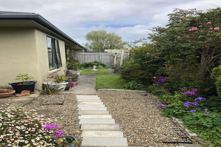 Photo of property in 105 Makarini Street, Paraparaumu, 5032