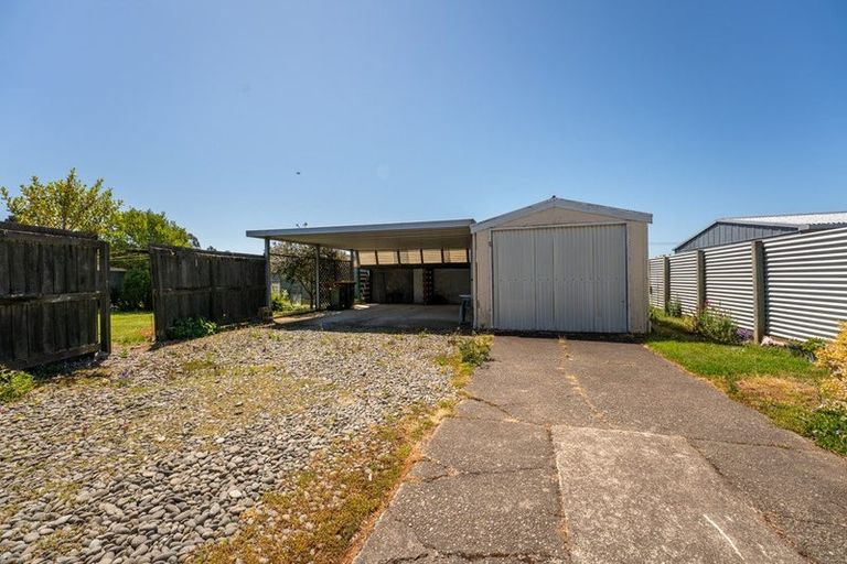 Photo of property in 2 Balmoral Street, Waimate, 7924