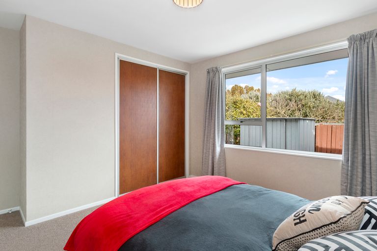 Photo of property in 1/58 Epsom Road, Sockburn, Christchurch, 8042