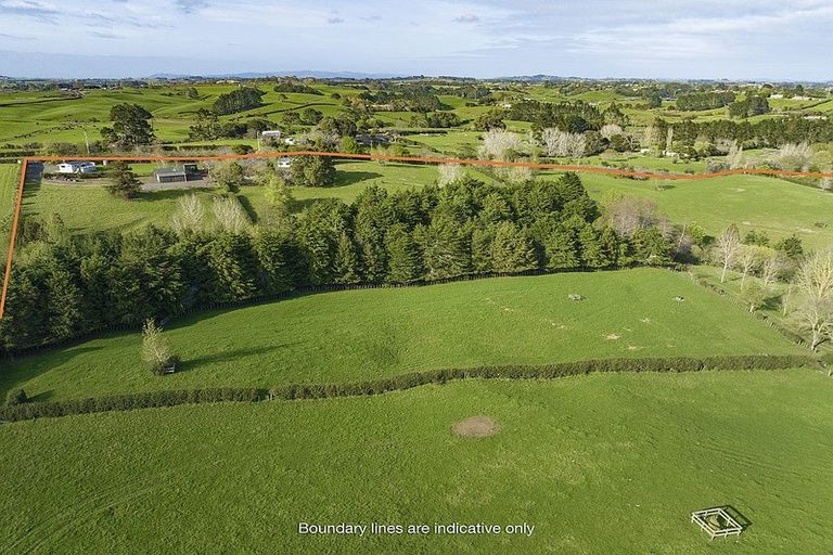 Photo of property in 290 Ostrich Road, Patumahoe, Pukekohe, 2679