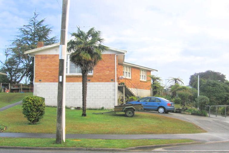 Photo of property in 43 Urlich Avenue, Melville, Hamilton, 3206