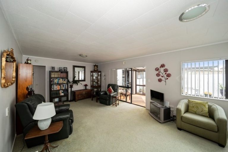 Photo of property in 1 Witako Street, Fitzroy, New Plymouth, 4312