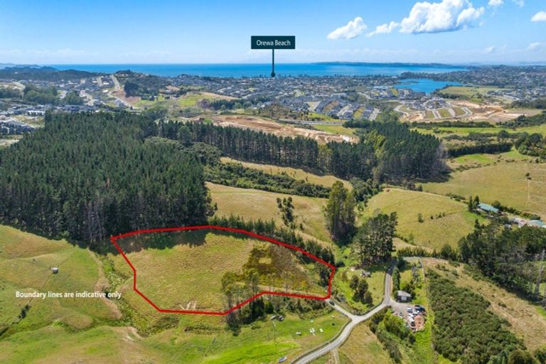 Photo of property in 53a Russell Road, Wainui, 0992