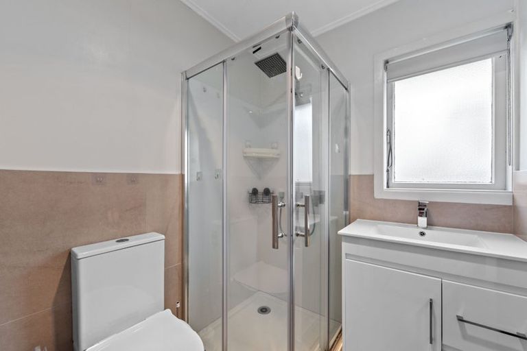 Photo of property in 19 Awatere Street, Clover Park, Auckland, 2023