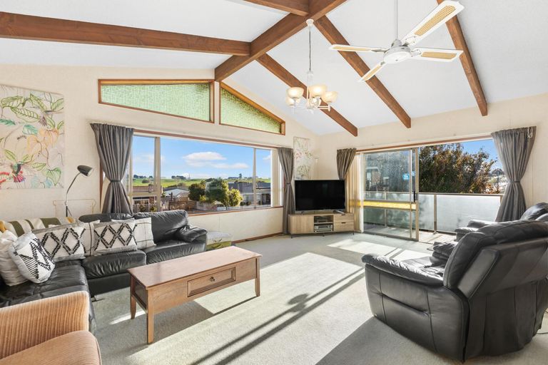 Photo of property in 53 Young Street, Morrinsville, 3300