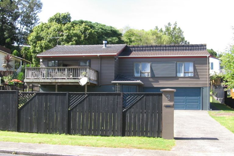 Photo of property in 3 Oldham Place, Browns Bay, Auckland, 0630