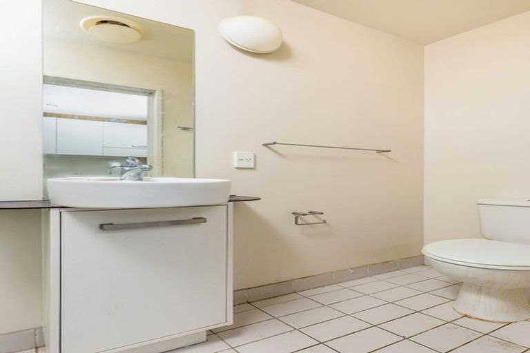 Photo of property in 3/762 Beach Road, Browns Bay, Auckland, 0630