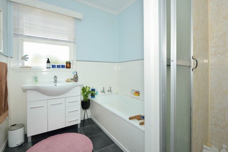 Photo of property in 561 Aberdeen Road, Te Hapara, Gisborne, 4010