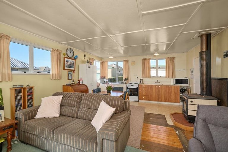 Photo of property in 19 Ludstone Road, Kaikoura, 7300