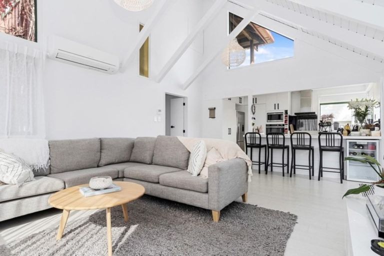 Photo of property in 9a Fifth Avenue East, Tauranga, 3110