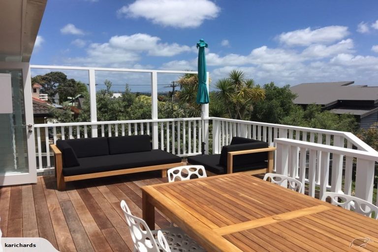 Photo of property in 16 Aramoana Avenue, Devonport, Auckland, 0624