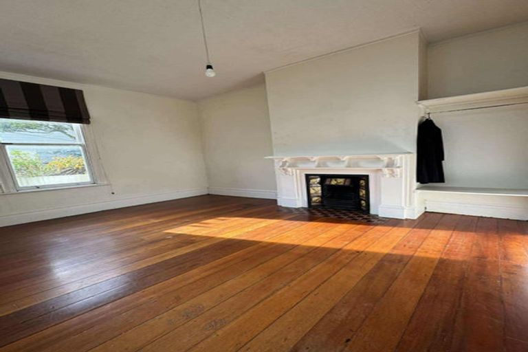 Photo of property in 12 Goring Street, Thorndon, Wellington, 6011