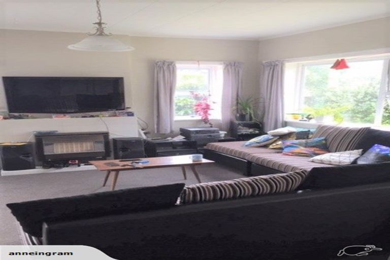 Photo of property in 28 The Quadrant, Miramar, Wellington, 6022