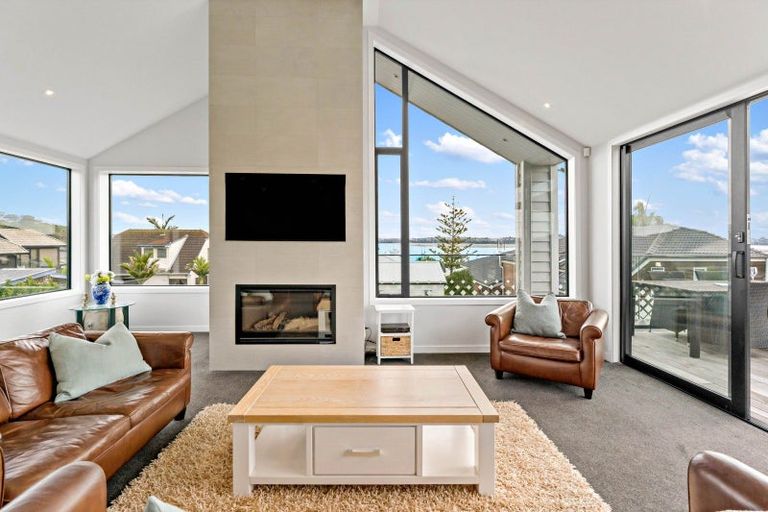Photo of property in 5/73a The Parade, Bucklands Beach, Auckland, 2012