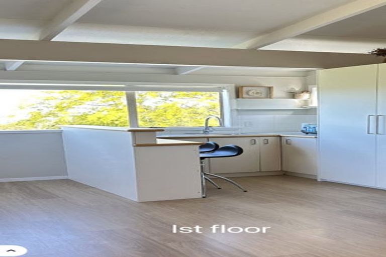 Photo of property in 25 Hobson Road, Lucas Heights, Auckland, 0632
