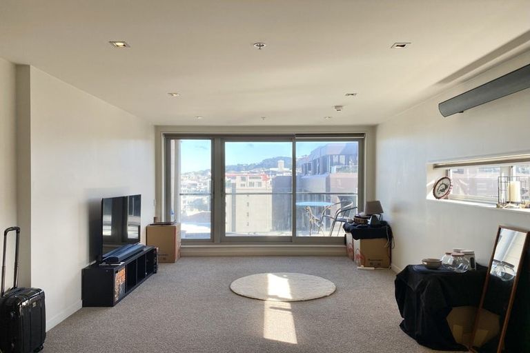 Photo of property in Monument Apartments, 9a/245 Wakefield Street, Te Aro, Wellington, 6011