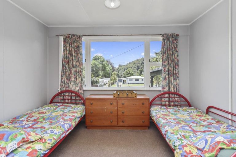 Photo of property in 18 Oxford Road, Lake Rotoma, Rotorua, 3074