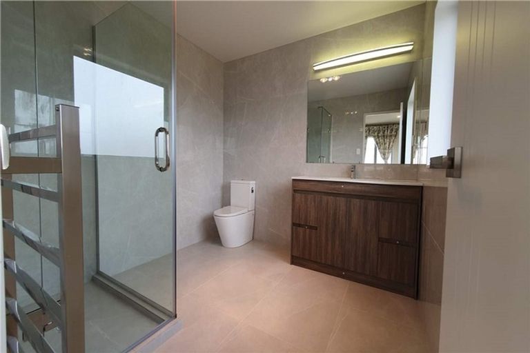 Photo of property in 3 Tautoru Avenue, Orewa, 0931