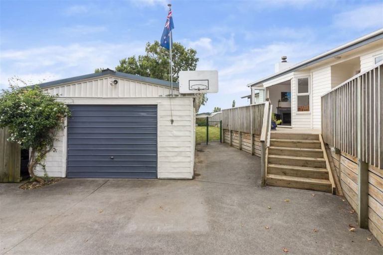 Photo of property in 71 Karaka Road, Beachlands, Auckland, 2018