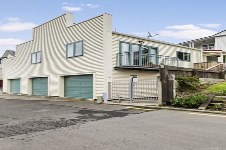 Photo of property in 8 Hall Avenue, Newtown, Wellington, 6021