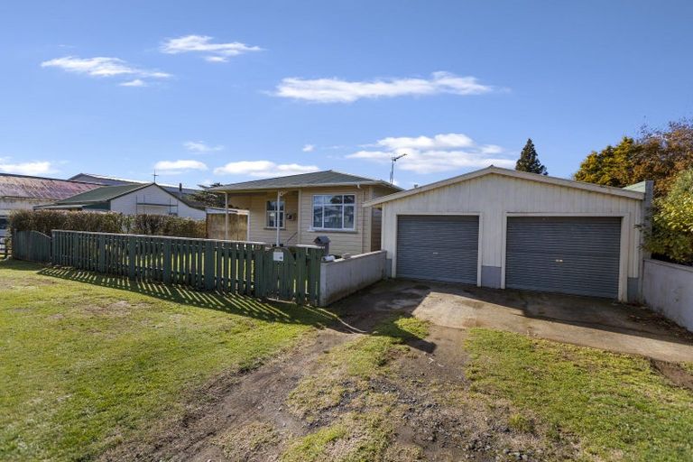 Photo of property in 29 James Street, Inglewood, 4330