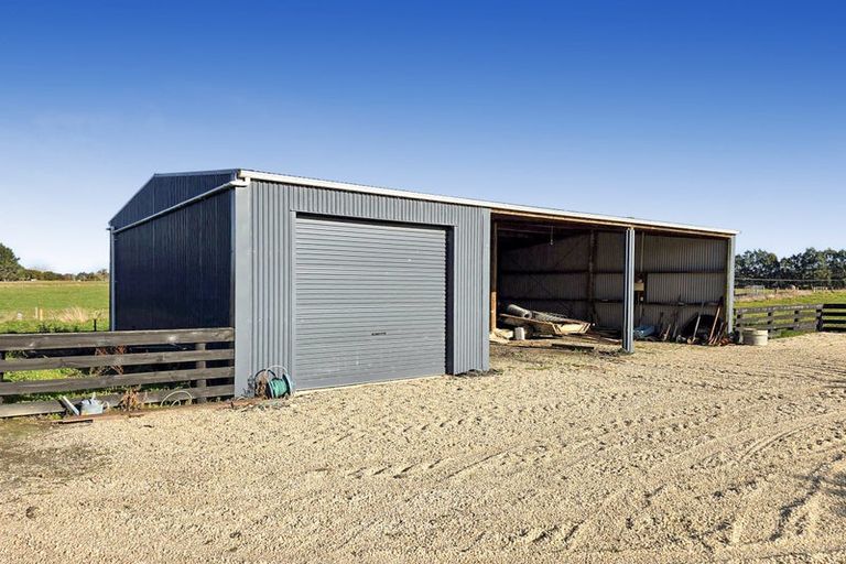 Photo of property in 305 Parsons Road, Weston, Oamaru, 9491