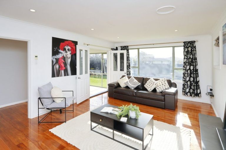 Photo of property in 13 Petries Road, Woodend, 7610