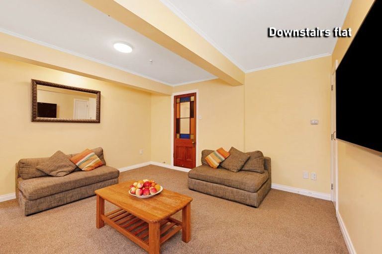 Photo of property in 53 Hataitai Road, Hataitai, Wellington, 6021