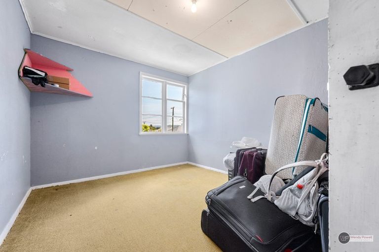 Photo of property in 36 Fleet Street, Naenae, Lower Hutt, 5011