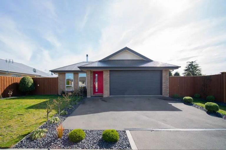 Photo of property in 19 Ridgeway Avenue, Rolleston, 7615