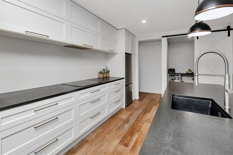 Photo of property in 21 Corsair Drive, Maungatapere, Whangarei, 0179