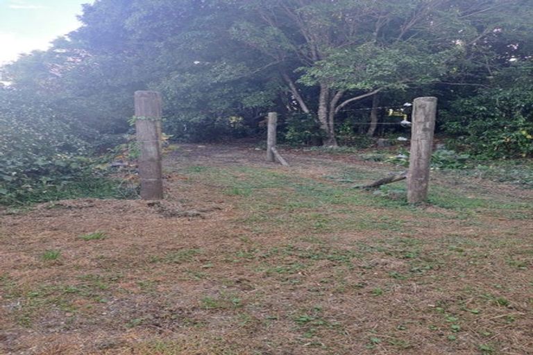 Photo of property in 18 Clark Road, Karaka, Papakura, 2580