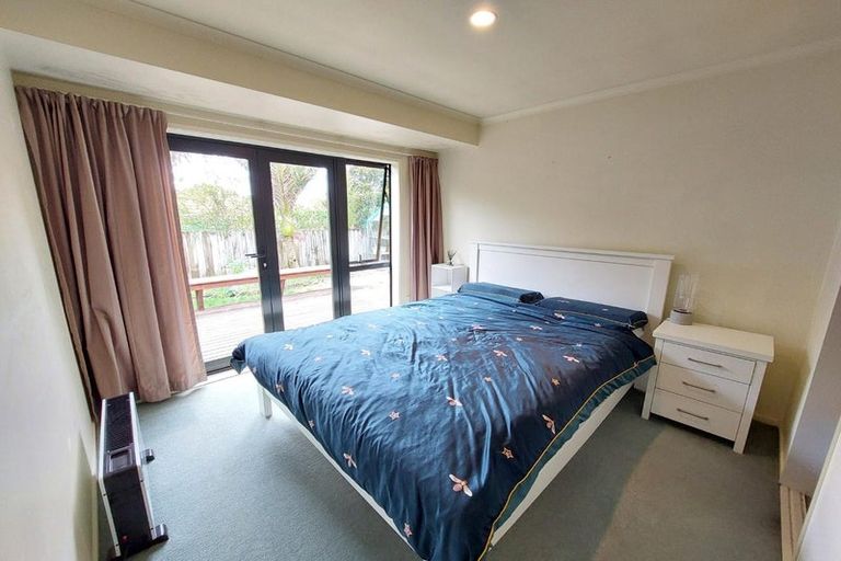 Photo of property in 10 Pukatea Avenue, Albany, Auckland, 0632