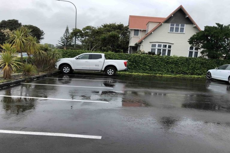 Photo of property in 336 Devon Street West, New Plymouth, 4310