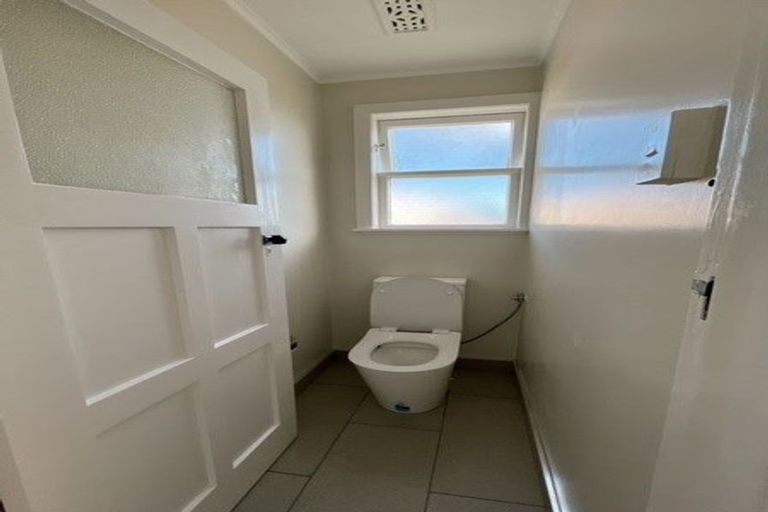 Photo of property in 1/126 Waiwhetu Road, Waterloo, Lower Hutt, 5011