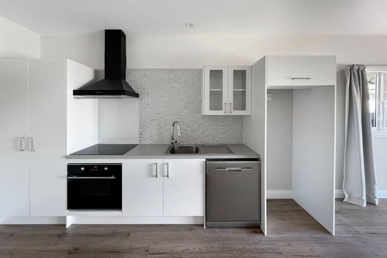 Photo of property in 48 Medway Street, Richmond, Christchurch, 8013