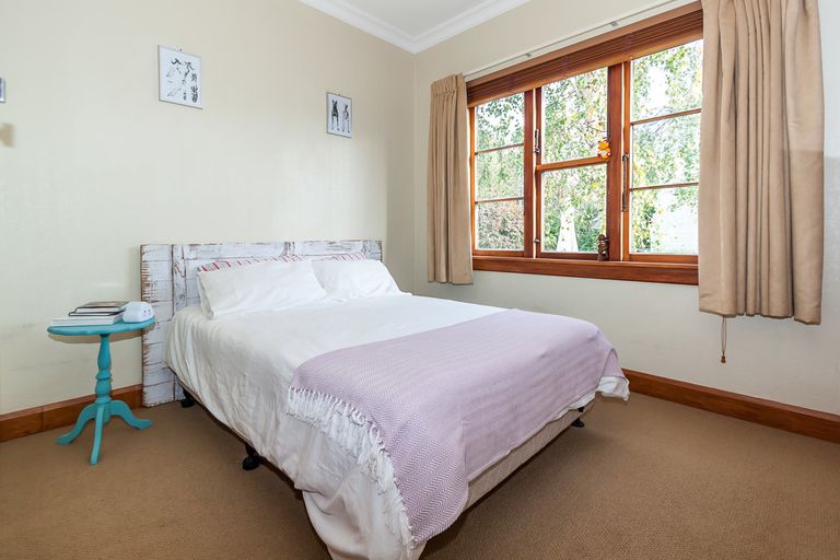 Photo of property in 72 Heretaunga Street, Palmerston North, 4414