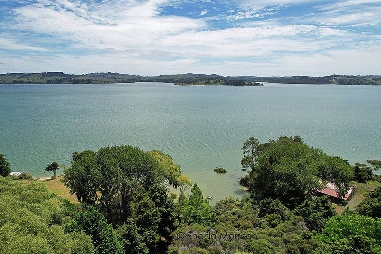 Photo of property in 530a Pahi Road, Pahi, Paparoa, 0571