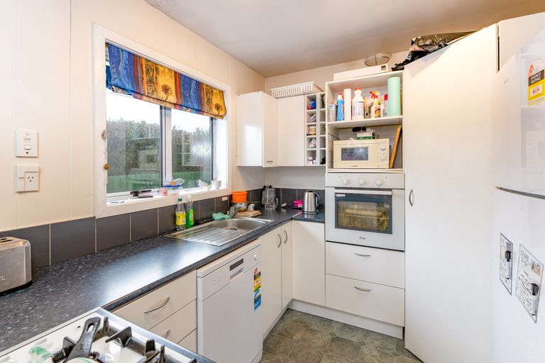 Photo of property in 23 Rowses Road, Aranui, Christchurch, 8061