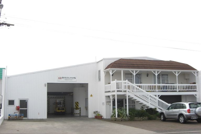 Photo of property in 14 Saltash Street, Upper Vogeltown, New Plymouth, 4310