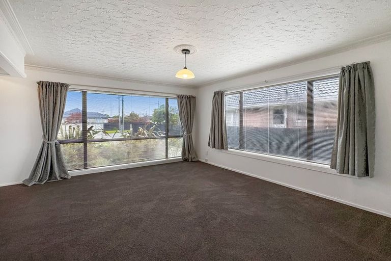 Photo of property in 30 Vardon Crescent, Shirley, Christchurch, 8061