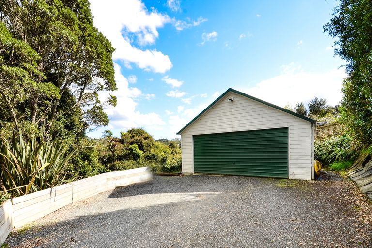 Photo of property in 57 Waitakere Road, Waitakere, Auckland, 0816
