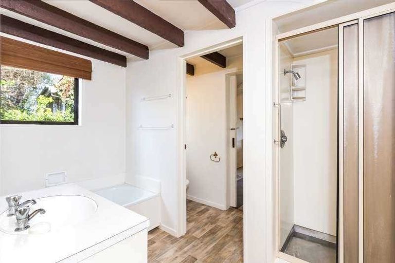 Photo of property in 15b Te Hatepe Avenue, Taupo, 3330