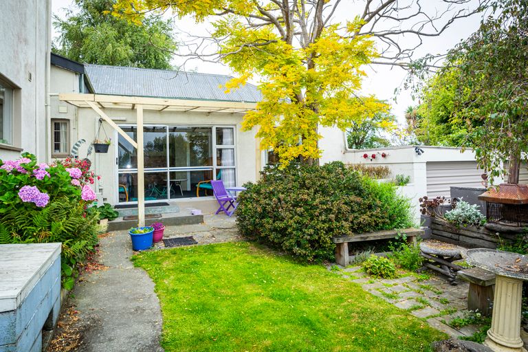 Photo of property in 100 North Street, Seaview, Timaru, 7910