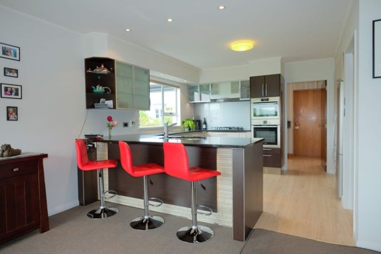 Photo of property in 22 Athol Place, Ravensbourne, Dunedin, 9022